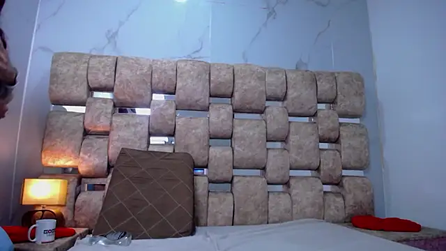 KathyAidenのウェブカメラショー