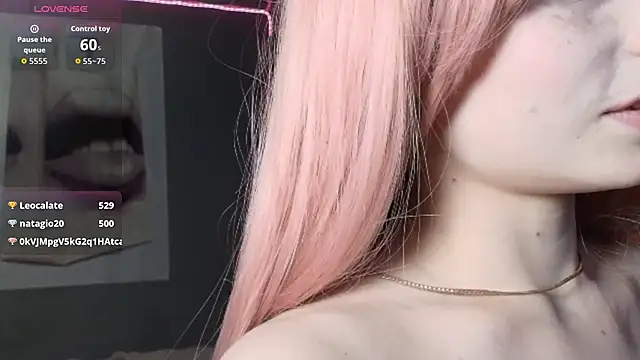 PieraMarch Adlı Modelin Canlı XXX Sohbeti