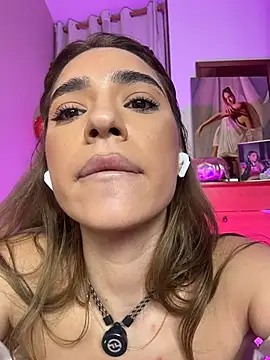 Онлайн чат XXX ItalianGirl