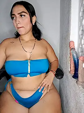 Mia_em 在線直播表演