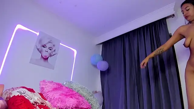 sweet_cinamon Live XXX Chat