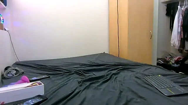 Empress_Lilith webkamerás műsora