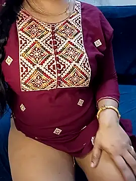 SSiya- Adlı Modelin Canlı XXX Sohbeti