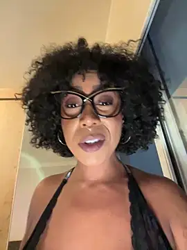 dianagolley420 即時 XXX 聊天