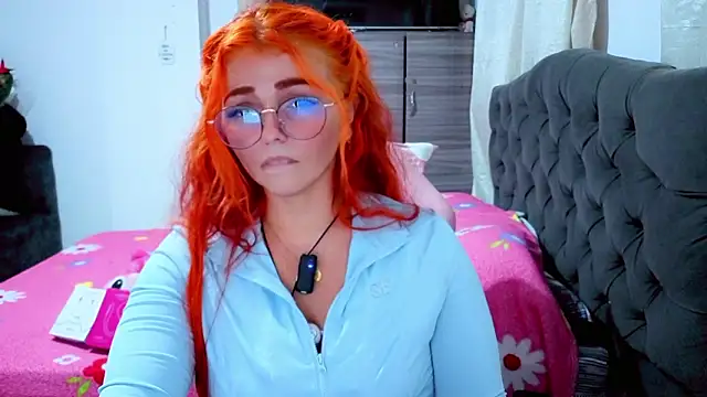 Alexatexa2929 Adlı Modelin Canlı XXX Sohbeti