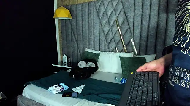 AronGarcia Webcam show