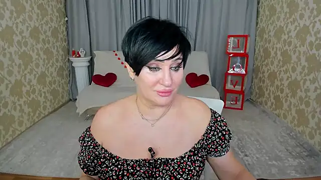 KiraTempt Pertunjukan Webcam