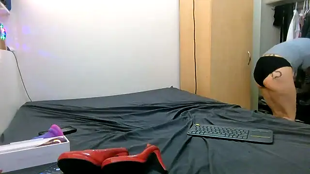 Empress_Lilith Chat XXX live