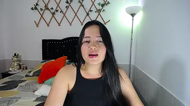 naughty_girl_4u Obrolan Langsung XXX