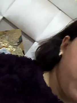 Beerrry Adlı Modelin Web Kamerası Şovu