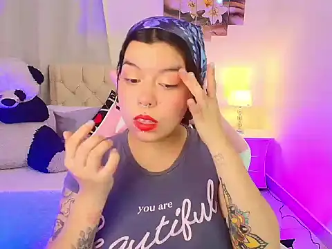 Czat XXX na żywo – LillithRoses_