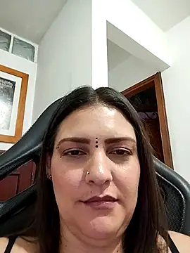 แชท XXX สดของ Mia_Hampton