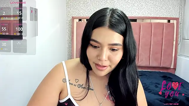 Kelly__Hot_ – Naživo XXX chat