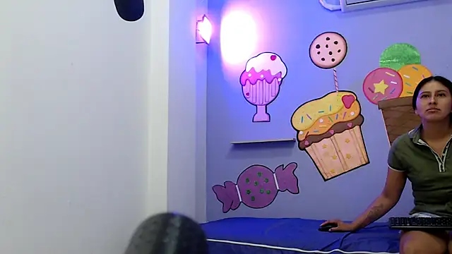 Živý XXX chat NOVAHOT98