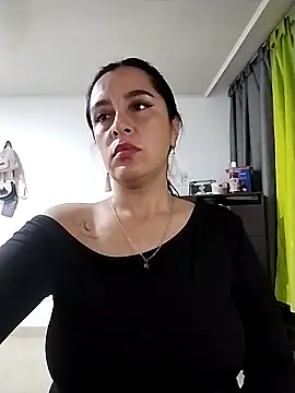 Chat XXX en directo de hailey85