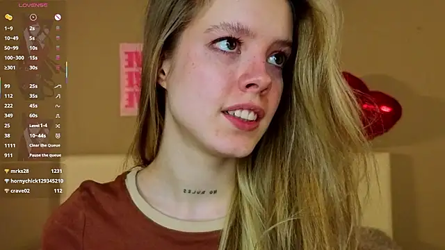 TiffinyMergist – Naživo XXX chat