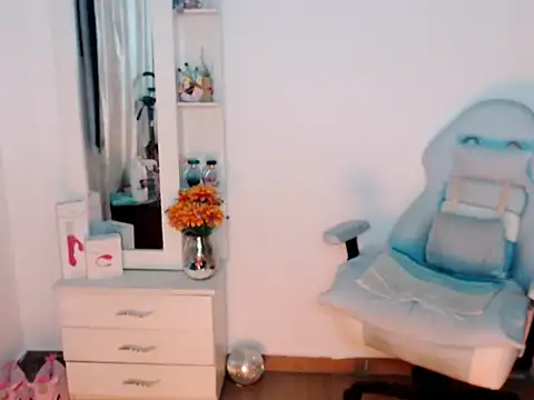 BOREAL_MOON live XXX chat