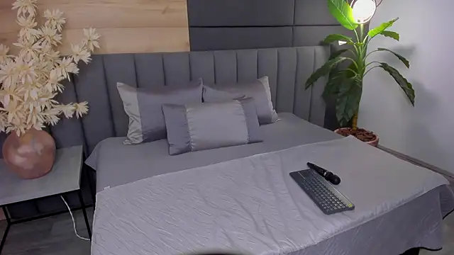 دردشة TiffanyyLam الجنسية المباشرة