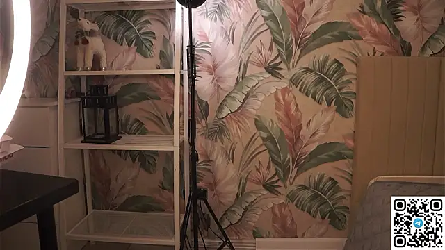 MarlinVarian's Live XXX Chat