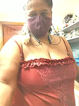 bakyasree143 网络视讯表演