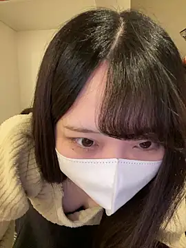 tan-chan Show in webcam