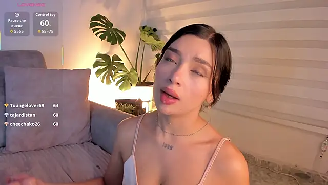 Chat +18 de Estrer_collins ao vivo