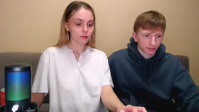 แชท XXX สดของ juliaanddima