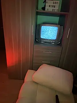 Chat +18 de i_am_nina_ ao vivo