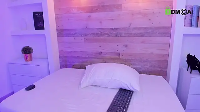 Chatroom XXX en direct de candy_summer28