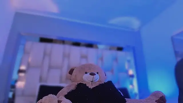 revenmiller_'s Live XXX Chat