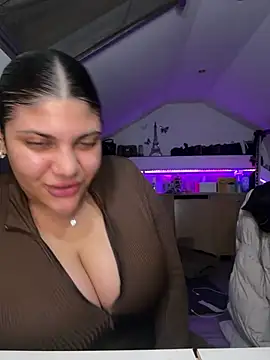 MinaKhalina 现场XXX聊天