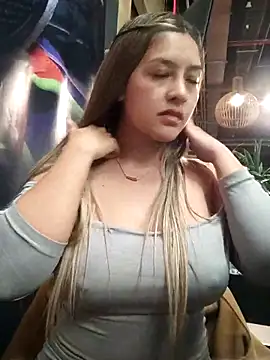 alana_69 现场XXX聊天