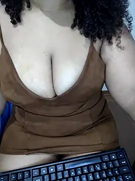 jadeamourim__のウェブカメラショー