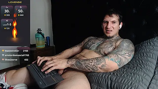 Shane_Clay: вебкам-шоу