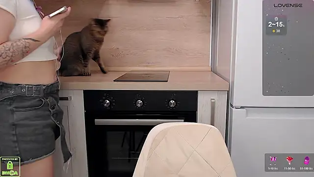 hottie_satan: απευθείας συνομιλία ΧΧΧ