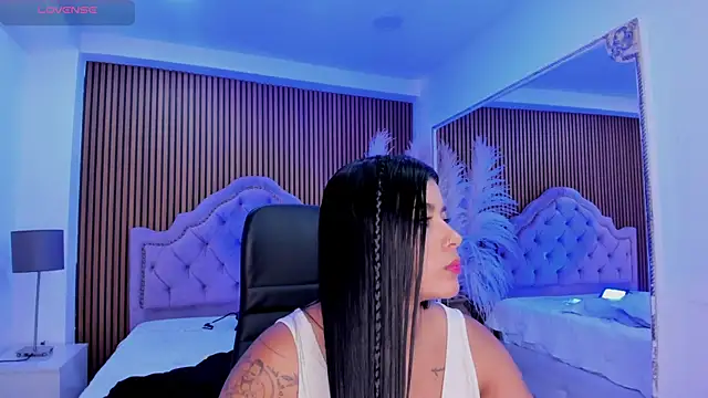 SelenaStonne Live XXX-chat