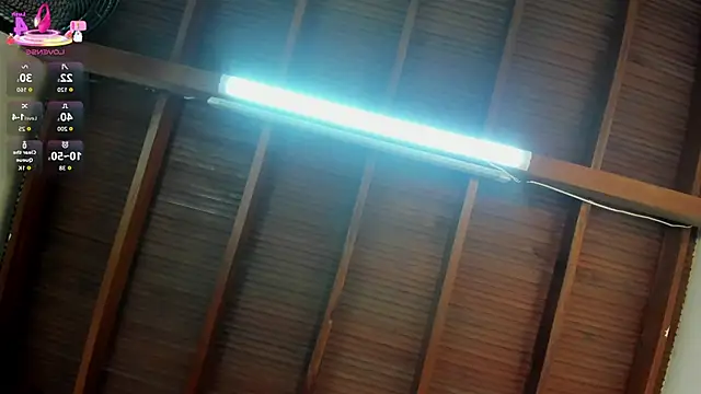 Chat XXX en directo de Maya_curvy