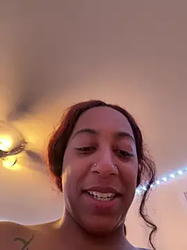 Pokazy przed kamerką – Milkywaymeera