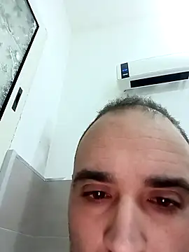 jeekmaury: διαδικτυακό σόου στην κάμερα