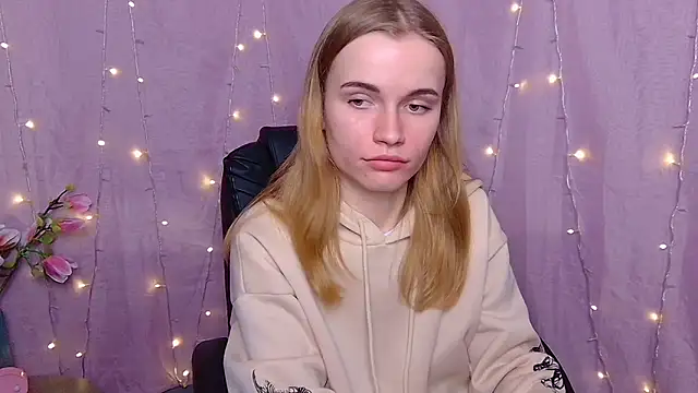 MargaritaKiss élő XXX-chatje