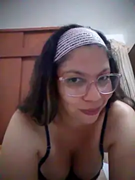 Czat XXX na żywo – Carliina_Soussa