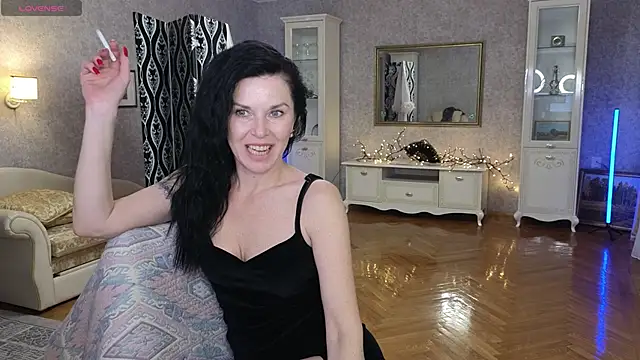 XXX chat uživo modela LinaJoy
