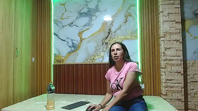 molly_andsamのライブXXXチャット