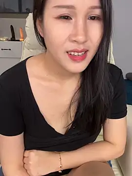 littlesluttycat 在線直播表演