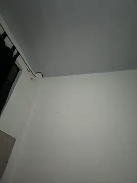 XXX chat uživo modela EmmiiGlow