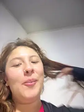 CharlotteUwU_ Chat XXX in diretta