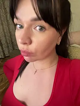 Poly_Nick Adlı Modelin Canlı XXX Sohbeti