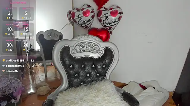 Hela_wet Chat XXX in diretta