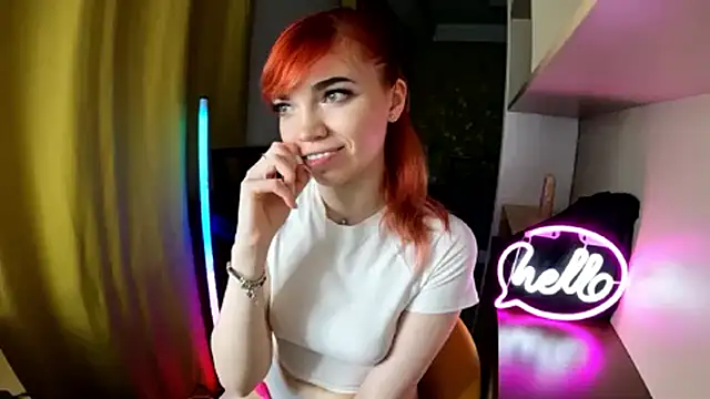 olivka-flower élő XXX-chatje