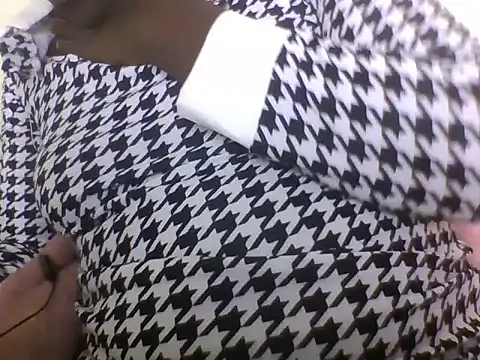 khalendaran Live XXX chat